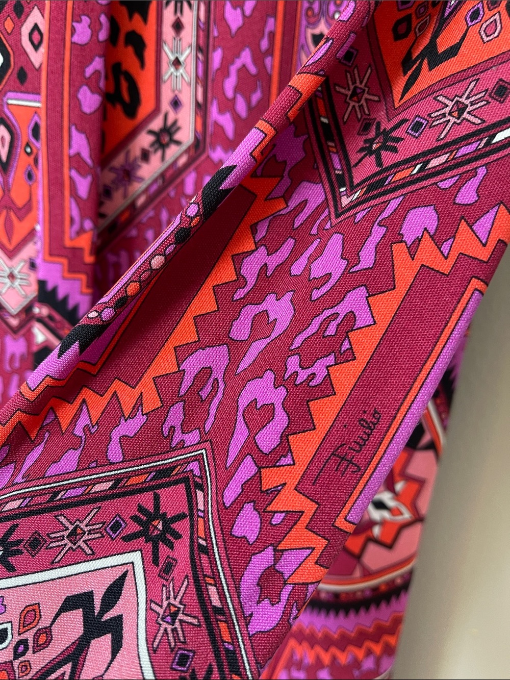 Emilio Pucci Pink & Black Geometric Long Sleeve Midi Dress with belt NEW - Picture 2 of 16